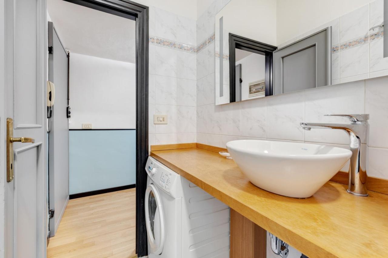Guesthost - Fortezza Cozy And Quiet Flat Firenze Eksteriør billede